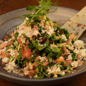 Bademli Roka Peynir Salatası